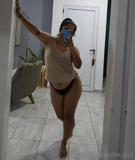 freyja1 star erotic photo