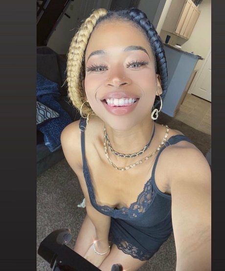 blaccho model pretty galleries