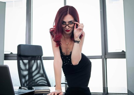 evabanefree art actress photo