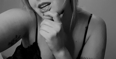 maifree model sex pictures