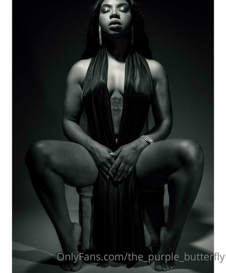 mrs mazikeen top model pictures