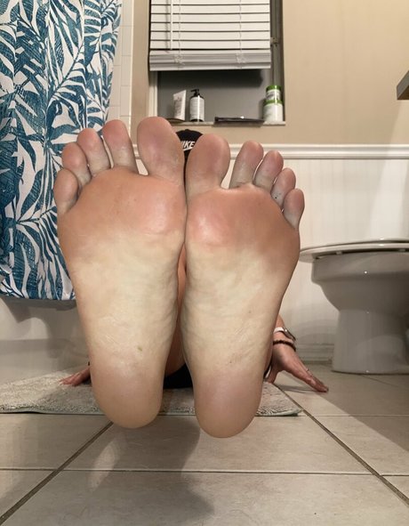 rhiannon goddess model naked photos