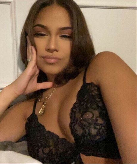 Dpiyams sexy model gallery