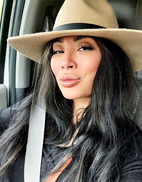 hotmesstv hot model archive