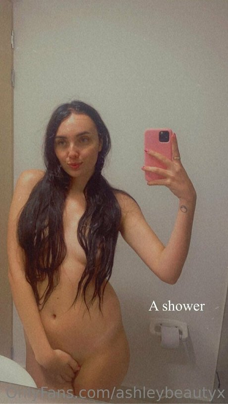 ashleybeautyx sexy model photo