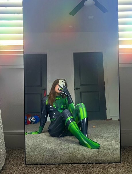 GXR Shorty model porn archive