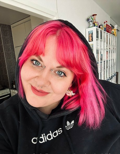 heyhotheidifree pornstar sexy gallery