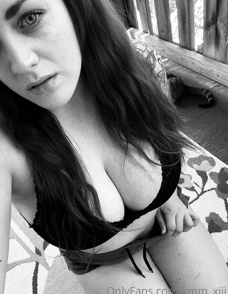 kmm xiii star nudes archive