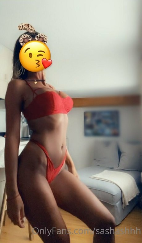 sashashhh star sexy picture