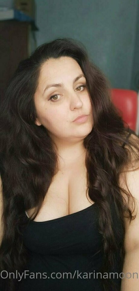 karinamoonn model nice photo