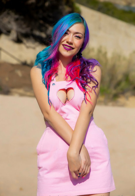 ilegalfree actress picture