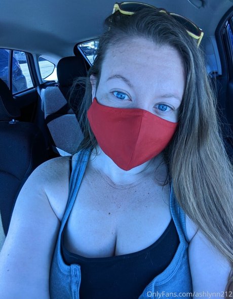 ashlynn212 pornographic star pictures