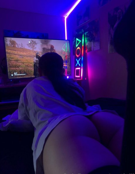 erotiniii naked actress pics