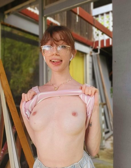 cinnabutton beautiful pornstar gallery