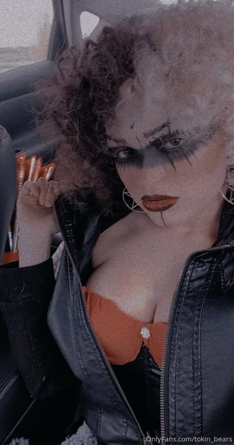 tokin bears hot actress photo