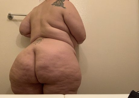 theprncslissa beautiful model image