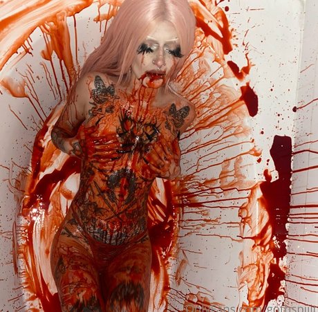 gothspiiit hot model pic