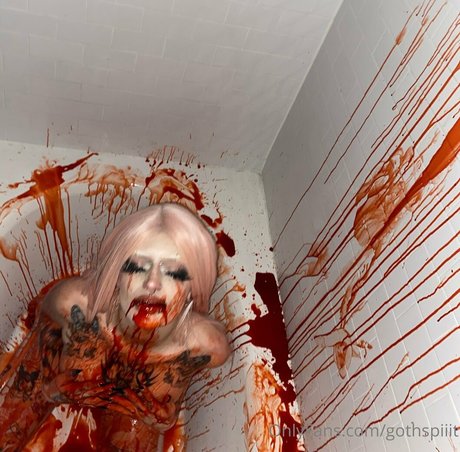 gothspiiit art star photo