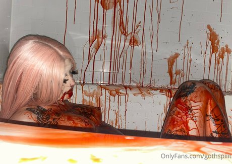 gothspiiit top model pictures