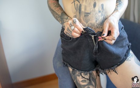 Mollymoon nudes star image