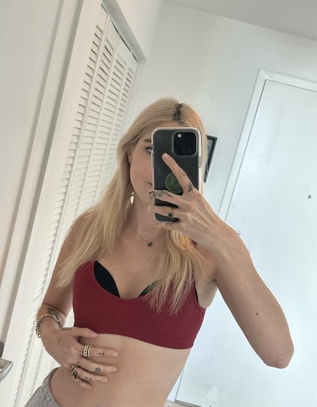 MandyMorganxoxo erotic actress image