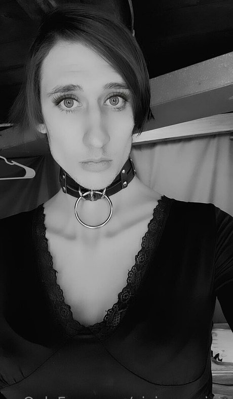 vivianxnaiviv pretty actress galleries