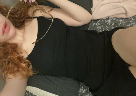 meikittyx nude model picture