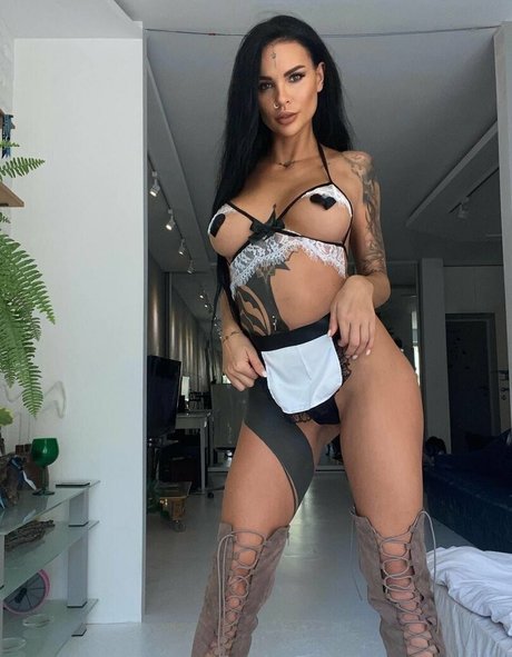 sunny free beautiful model pics