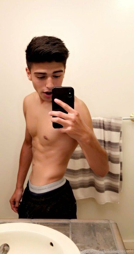 evillxe model high quality pic