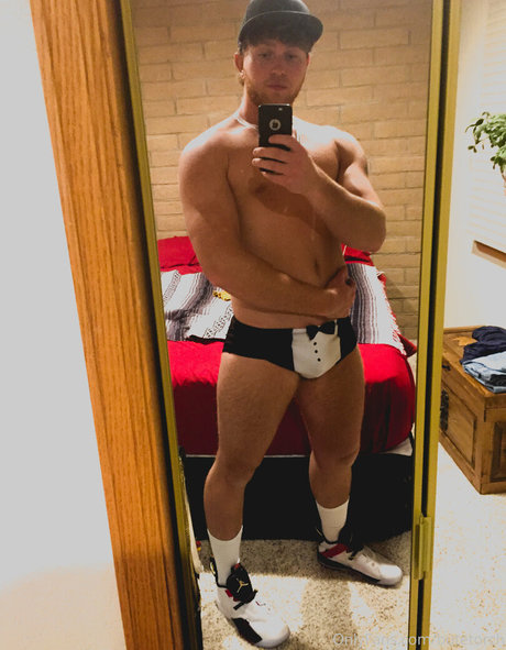 gnoza27 beautiful pornstar image