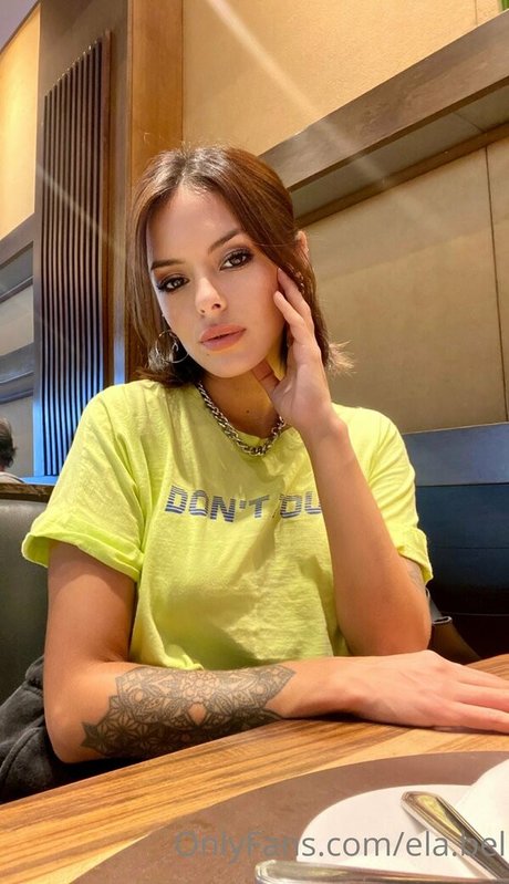 ela bel star high quality pic