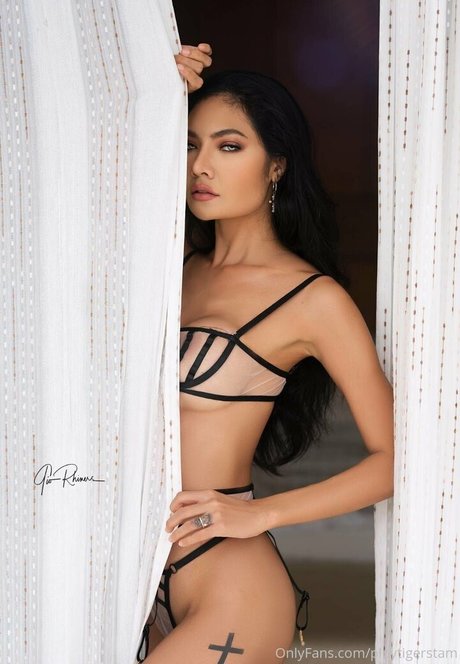 Ploytigerstam free actress pictures