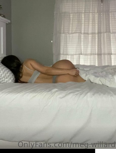 Meghan Willard naked model photos