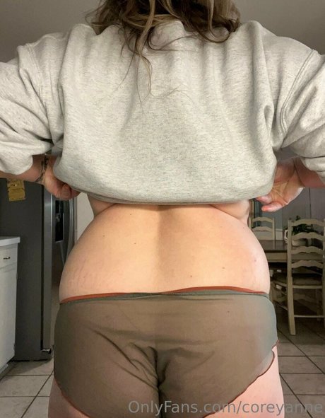 coreyanne top star image