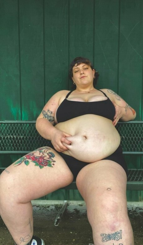 milf cumshot onlyfans hot naked image