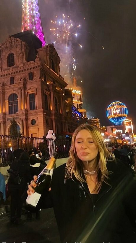 willowwhispers nice model pics