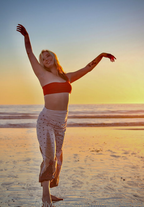 willowwhispers best star img