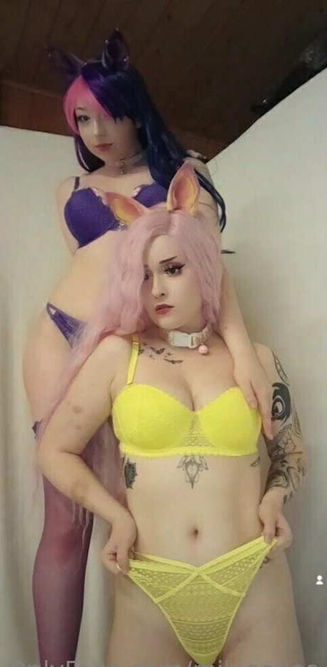 milescries star hot galleries