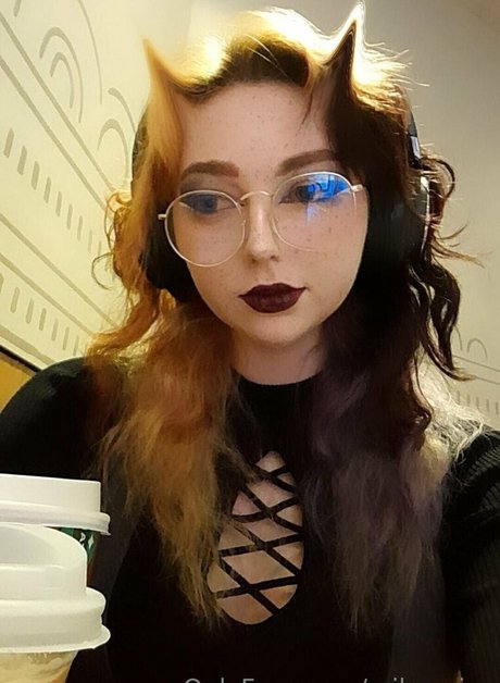 milescries naked pornstar gallery