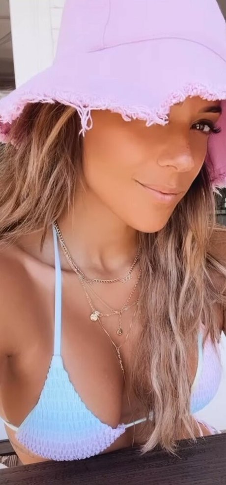 Jana Kramer erotic actress image