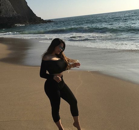 Beatriz Botas Gomez model high quality pics