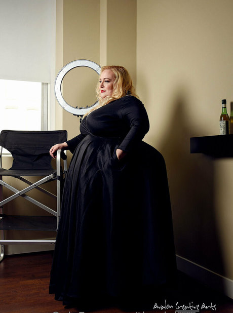 theviviennerose pornstar sexy pictures