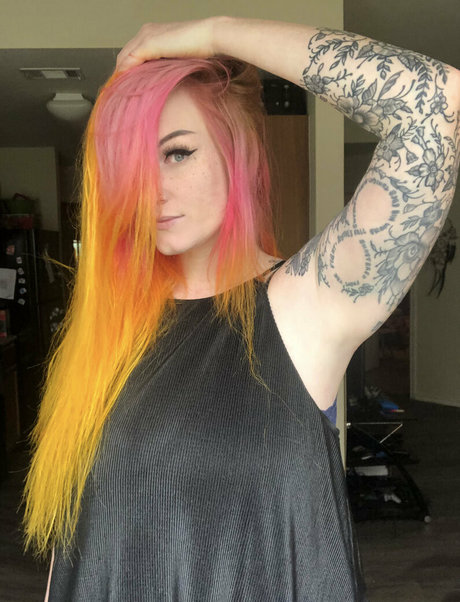 gingerhart exclusive model pic