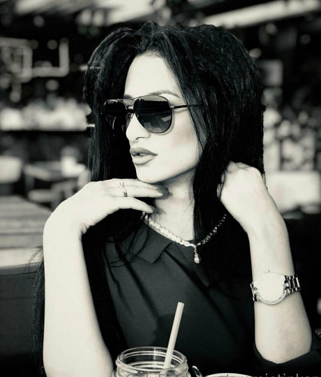 emmietinker beautiful pornstar pics