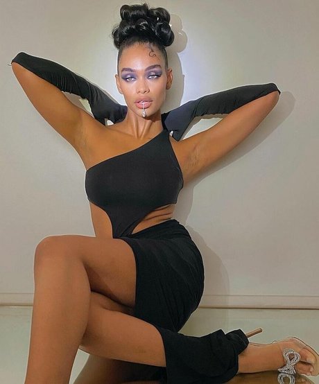 Aslayy Baugh high quality pornstar gallery