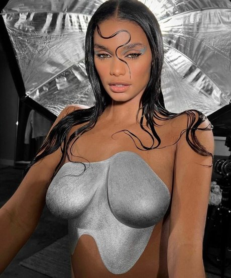 Aslayy Baugh model exclusive images