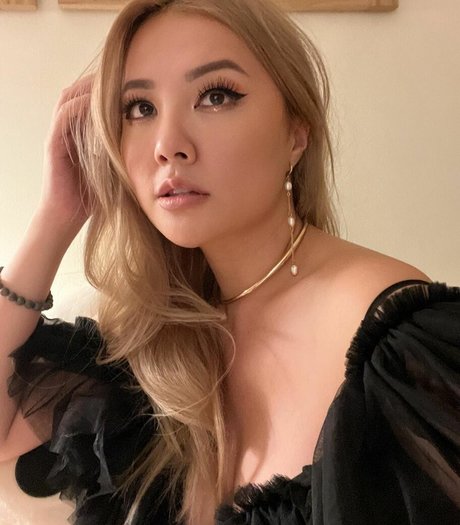 Gina Darling nice star image