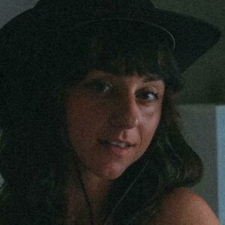 Ever Curious adult model gallery