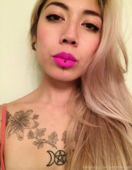 xveronikaxveilx Profile pic