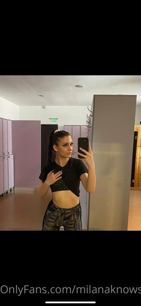 Milana Knows high quality model pic